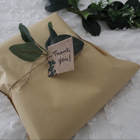 HELLO! - Picture 4 of 4